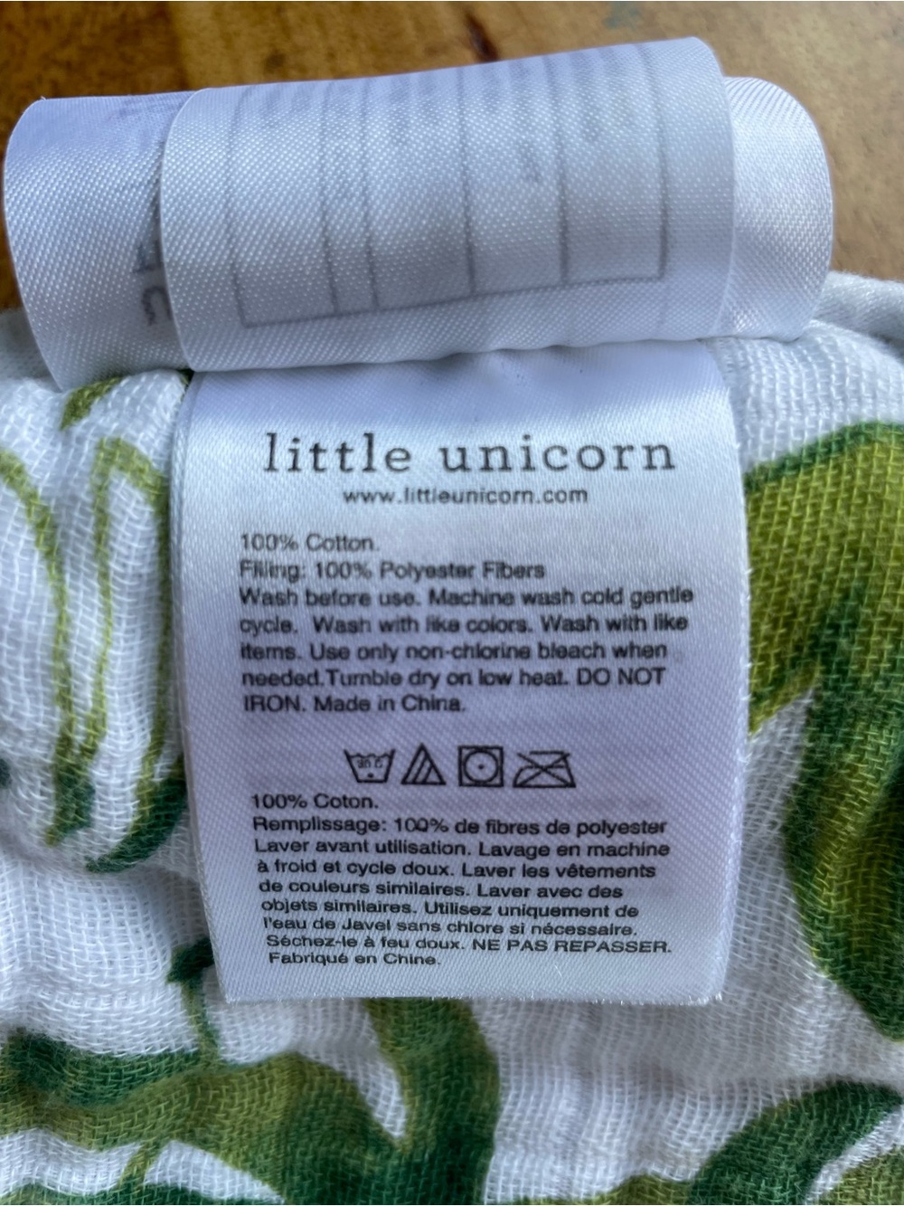 Infant Carseat Insert Head Support in Green Leaf Print - Picture 5 of 6
